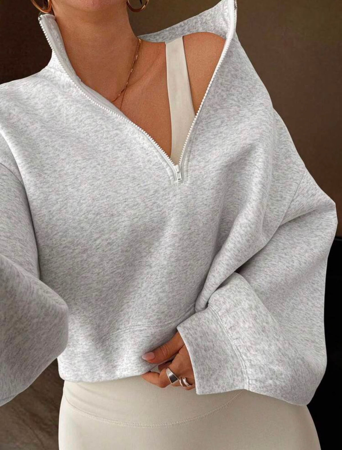 Livesso Cropped Sweatshirt